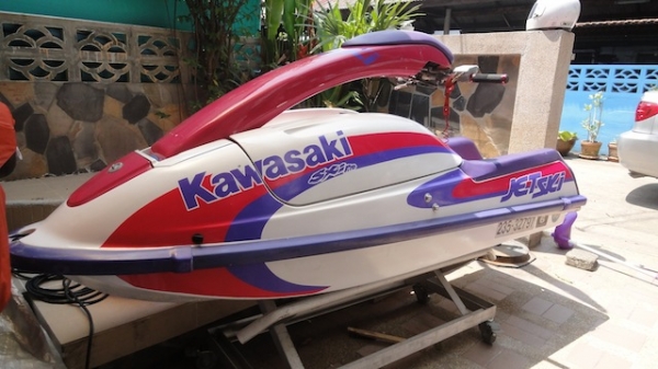 ขายเจ็ทยืน Kawasaki 750 PRO สภาพดีพร้อมเล่น