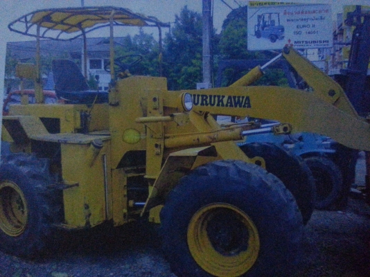 ขายด่วน รถตักเอวอ่อน ราคาถูก