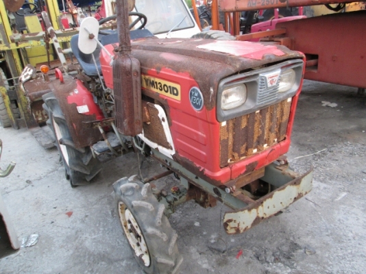 รหัส:13001115รถพรวนดินนั่งขับเครื่องยนค์ดีเซลพร้อมโรตารี่สามารถถอดเข้าออกได้www.nihonmono.com