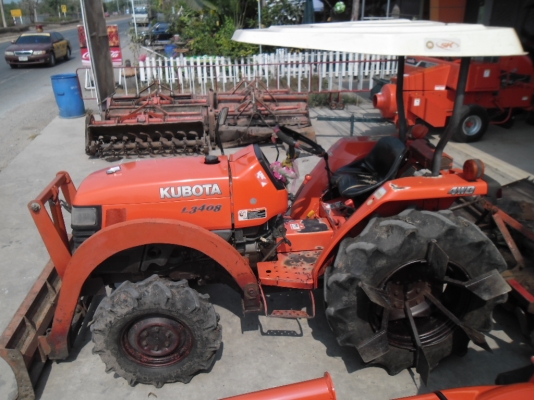 ขาย L3408 4WD ใบมีดคานบน   190,000 บาท