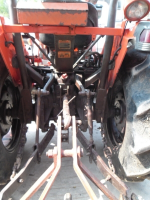 ขาย L3408 4WD ใบมีดคานบน   190,000 บาท