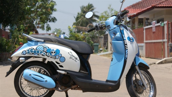 ของดีราไม่แพง Scoopy i