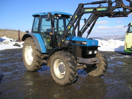 รถไถนิวฮอลแลนด์ 7840