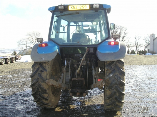 รถไถนิวฮอลแลนด์ 7840