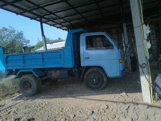 ขาย  ISUZU  NKR110  ดั้มพ์  เฟือง F ท้าย  สภาพดีพร้อมใช้  ติดต่ออนันตพงษ์  0819771920 , 0848364241