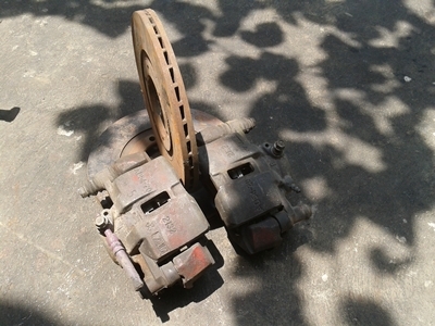 เบรคหน้า มาสด้า กระบะไฟ้เตอร์