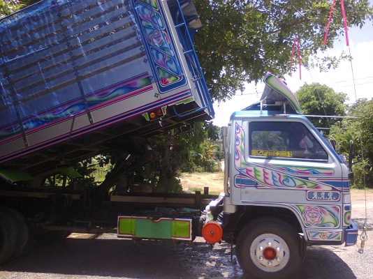 ขายNPR 115แรง ดั้มเกษตรกระบะปริเนียม ราคา700,000 ต่อรองได้ครับ