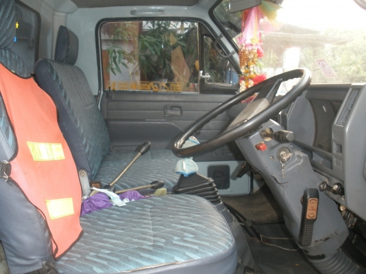 ขายNPR 115แรง ดั้มเกษตรกระบะปริเนียม ราคา700,000 ต่อรองได้ครับ