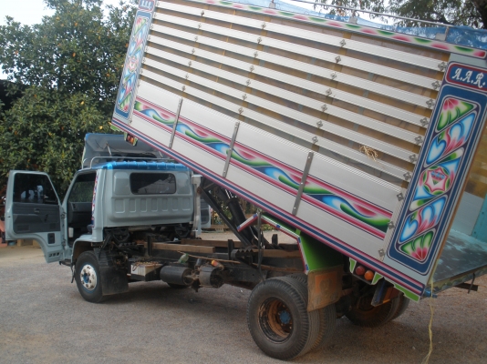 ขายNPR 115แรง ดั้มเกษตรกระบะปริเนียม ราคา700,000 ต่อรองได้ครับ