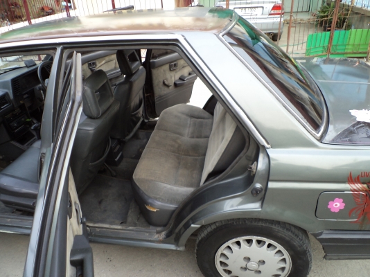 นิสสัน ซันทร้า เครื่องหัวฉีด แก็สlpg เกียออโต้ พวงมาลัยเพาเวอร์ แอร์เย็น ภาษีไม่ขาด