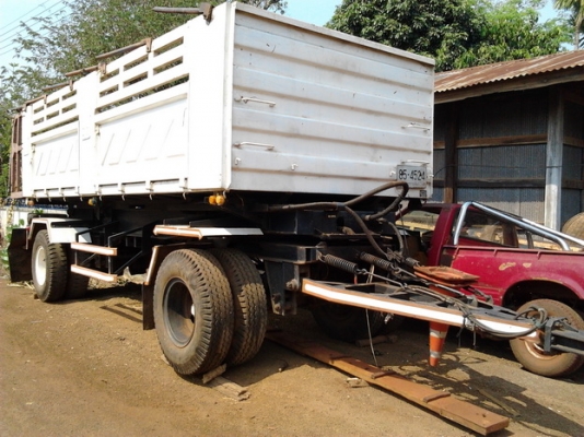 ขาย 10ล้อพ่วงแม่ลูกดั๊ม ISUZU DECA 270 EURO l (ยูโรวัน) แม่ปี46 กระดั๊มมิเนียม ลายสวยจัด พื้นดีไม่ผุ เครื่องเดิม เกียร์เดิม แห้งดี แรงไม่ตก ไม่หลวม ช่วงล่างสวยคัสซีดี ยางสวย10เส้น แอร์ หร้อม ภายในสวย คอนโซลครบ สะอาด หัวบางไม่ผุ ลูก2คานดั๊ม สามมิตรลอนเฉียง