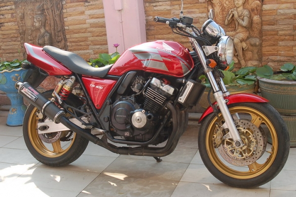 CB400 Y98 Version S สีแดงแก้ว ท่อสูตร สภาพสวยๆ