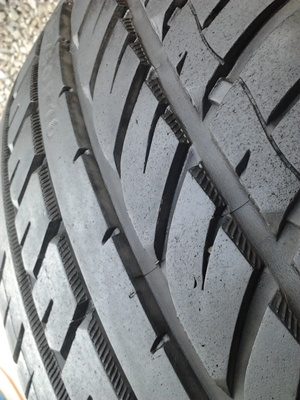 ขายยาง205/50/16 ปี 3710 JINYU YU61 1 ชุด ยางจีน ขายยาง205/50/16 ปี 3710 JINYU YU61 1 ชุด ยางจีน