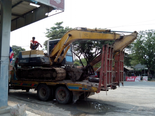 ขาย KOMATSU รุ่น5