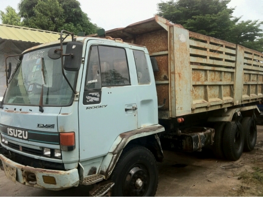 ISUZU ROCKY 195