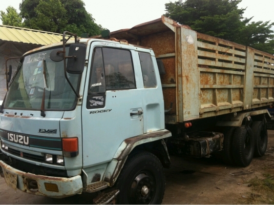 ISUZU ROCKY 195
