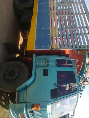 ขายสิบล้อเพลาเดียวคลัชซีหน้ายาวเครื่องมิตซู160 ทะเบืยนเต็มพร้อมโอน