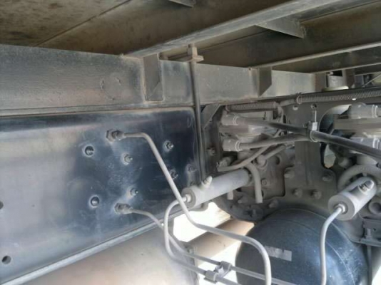 รถอิซูซุ 10 ล้อ ตู้แห้ง  FVM  230 แรงม้า ปี 51 ( มีขาย 2 คัน )  สนใจติดต่อ 081 - 6079515