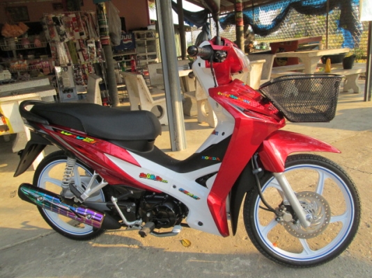 ขายเวฟ110i รถพึ่งออกใหม่ๆๆ ชื่อผมเลย ไม่ใช่รถจัดขาย