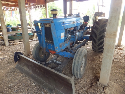 รถไถนา FORD 6600 มีผาน 7+ดันหน้า มีทะเบียน(ขาย2คัน)หรือแยก รถไถนา FORD 6600 มีผาน 7+ดันหน้า มีทะเบียน(ขาย2คัน)หรือแยก