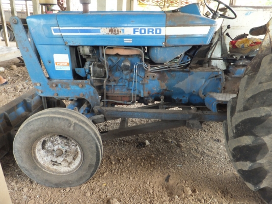 รถไถนา FORD 6600 มีผาน 7+ดันหน้า มีทะเบียน(ขาย2คัน)หรือแยก รถไถนา FORD 6600 มีผาน 7+ดันหน้า มีทะเบียน(ขาย2คัน)หรือแยก