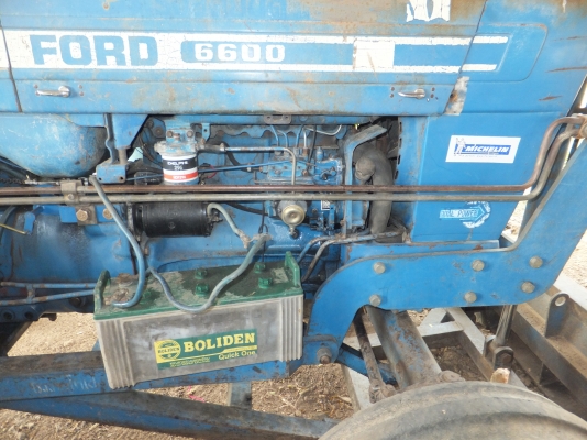 รถไถนา FORD 6600 มีผาน 7+ดันหน้า มีทะเบียน(ขาย2คัน)หรือแยก รถไถนา FORD 6600 มีผาน 7+ดันหน้า มีทะเบียน(ขาย2คัน)หรือแยก