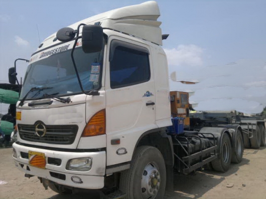 ขายรถหัวลาก 10 ล้อ 2 เพลา HINO เมก้า 320 ปี.47 มี 2 คัน สนใจโทร จัดแนนซ์ได้