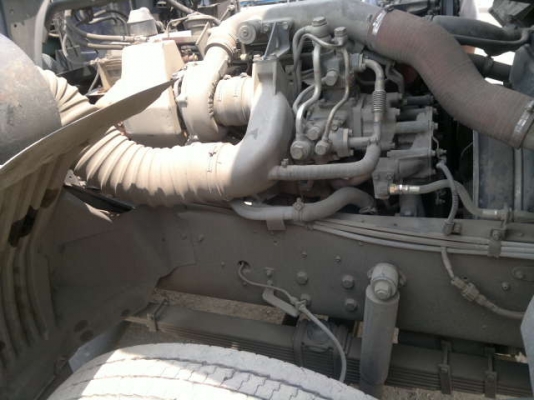 ขายรถหัวลาก 10 ล้อ 2 เพลา HINO เมก้า 320 ปี.47 มี 2 คัน สนใจโทร จัดแนนซ์ได้