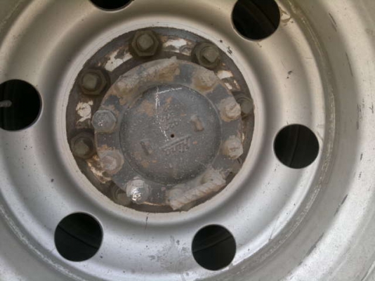 ขายรถหัวลาก 10 ล้อ 2 เพลา HINO เมก้า 320 ปี.47 มี 2 คัน สนใจโทร จัดแนนซ์ได้