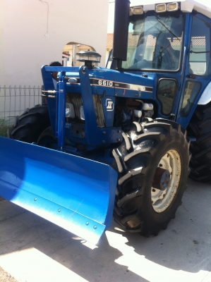 ขาย FORD เสื้อลาย