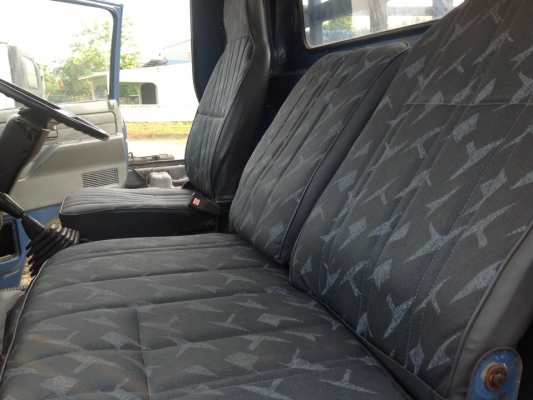 ขายด่วน!! ISUZU NPR 6ล้อ 125แรงม้า ยาว4.30ม