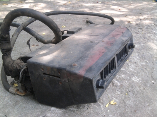 ขาย ตู้แอร์แบบแขวน สำหรับใส่รถโบราณครับ