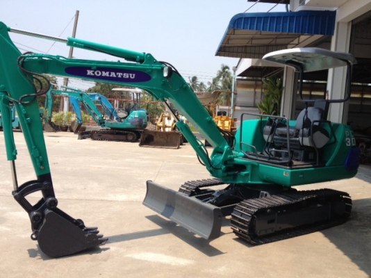 รถขุด-ดัน KOMATSU PC30-7 มาใหม่ สวยมว้ากกกก!!!! มือสองญี่ปุ่นแท้ นำเข้าเอง พร้อมใช้งาน
