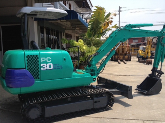รถขุด-ดัน KOMATSU PC30-7 มาใหม่ สวยมว้ากกกก!!!! มือสองญี่ปุ่นแท้ นำเข้าเอง พร้อมใช้งาน