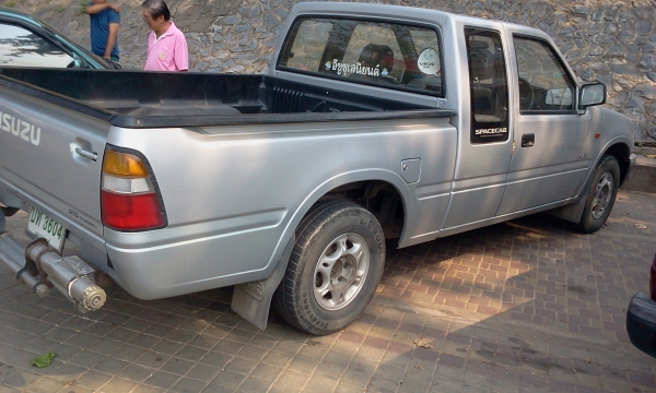 ขายรถกะบะ ยี่ห้อ อีซูซุ ดราก้อนอาย รุ่น SLX ปี 97 เครื่อง 2500 ซีซี เทอร์โบ สภาพดีใช้งาน รถเจ้าของใช้เอง ราคา 265000 ราคาต่อรองได้