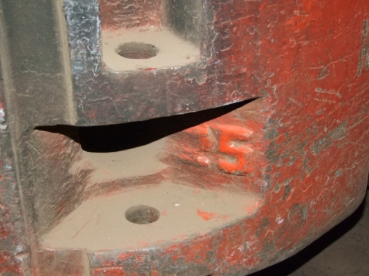 ขายโฟร์คลิฟท์ TOYOTA รุ่น4  2กระบอก 2.5 ตัน