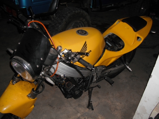 ขาย CBR 250 4สูบ พร้อมเล่มทะเบียนแท้(แยกเล่มขายด้วย) ขาย CBR 250 4สูบ พร้อมเล่มทะเบียนแท้(แยกเล่มขายด้วย)