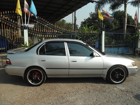ขายรถเก๋ง  TOYOTA, COROLLA ปี 1993 โฉม สามห่วง