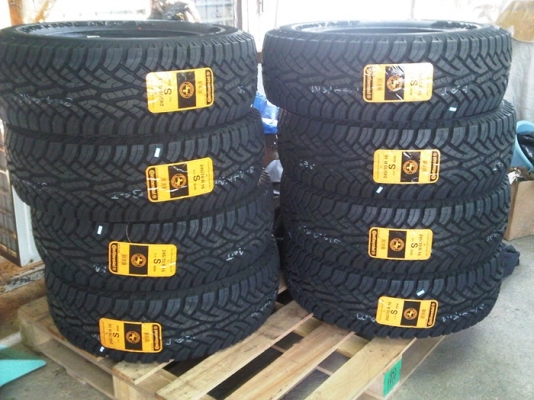 ยางใหม่ปี13 ขนาด 265-70-16 AT ราคาไม่แพง ยางใหม่ปี13 ขนาด 265-70-16 AT ราคาไม่แพง