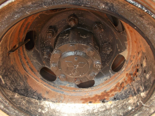 ขายด่วนรถสิบล้อสองเผลาดรั้มหลงTDเครื่อง6D16195แรงม้า