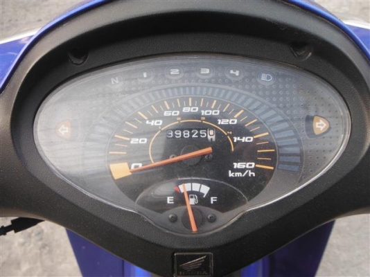 ขาย wave125R สตาร์ทมือ กุญแจใหญ่ ราคา 21500