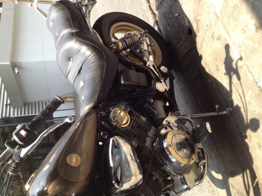 ขาย yamahaวีราโก้750 สภาบสวยเดิมวิ่งห้าพันกว่าโล เป็นรถค้างโกดังคับ ขอขาย55,000คับดูรูปก่อนคับ