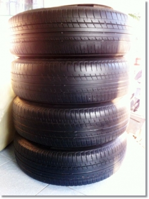 ขายล้อกะทะพร้อมยาง 4รู 100 ขอบ 15 ถูกๆจ้า