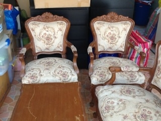 ขายหลุย1ชุดมี4ชิ้น