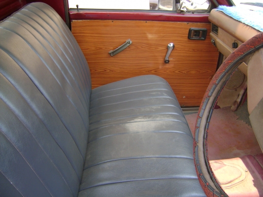 รถนิสสัน 724 รถนิสสัน 724