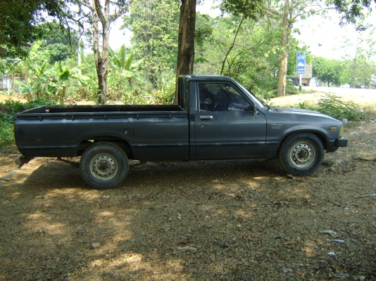 รถโตโยต้า RN 30