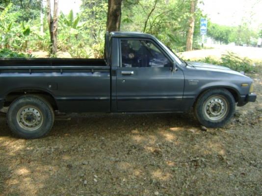 รถโตโยต้า RN 30