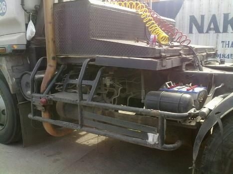 รถอิซูซุ 10 ล้อ หัวลาก  FXZ 270 แรงม้า  ปี  40  ( มีขาย 5 คัน   ขายเฉพาะ แม่ ) สนใจติดต่อ 081 - 6079515