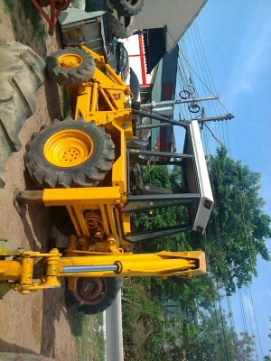 รถตักหน้าขุดหลังJCb   รุ่น34x  หลังคาขาว  เช็กนอก