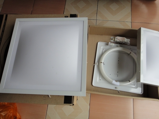 โคมไฟใหม่ติดเพดาน 250 (ซื้อใหม่ชุดละ 400-500) โคมไฟใหม่ติดเพดาน 250 (ซื้อใหม่ชุดละ 400-500)